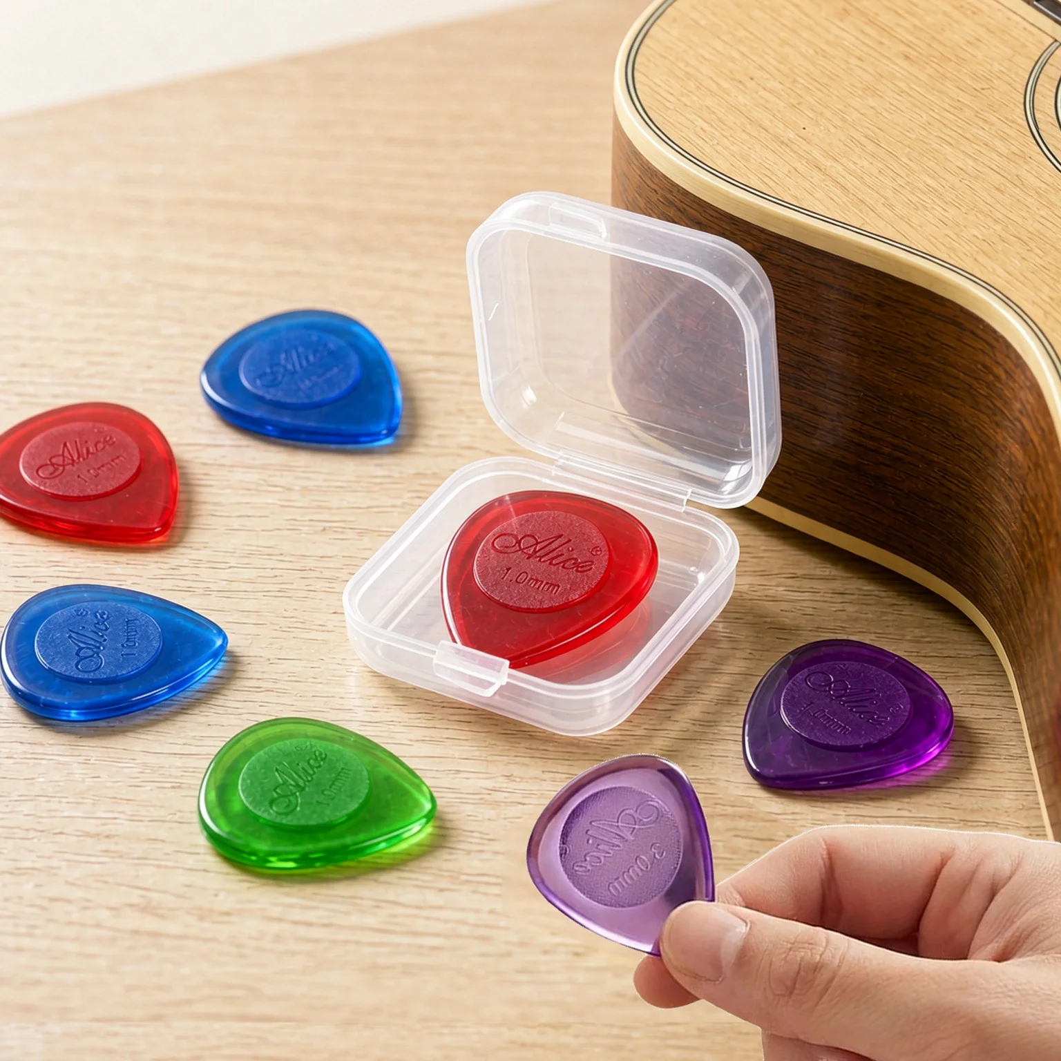 6Pcs Boxed Waterdrop Guitar Picks – Plectrums with Clear Storage Case for Acoustic Electric Bass Ukulele String Instruments TMZ