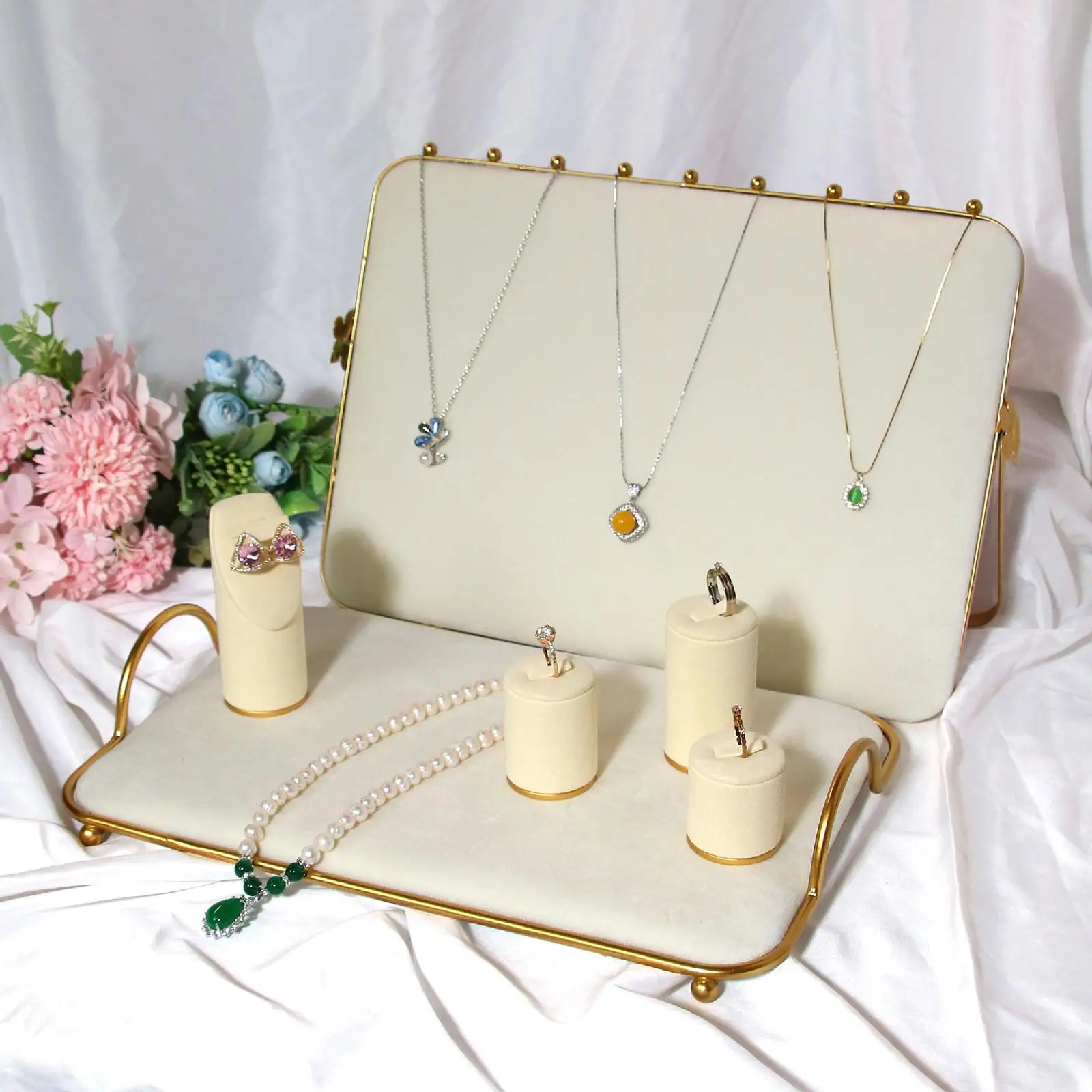 

Freestanding Metal Jewelry Display Stand for Women Necklace Earring Display Board Retail Store Organizer Anti Scratch Flocked