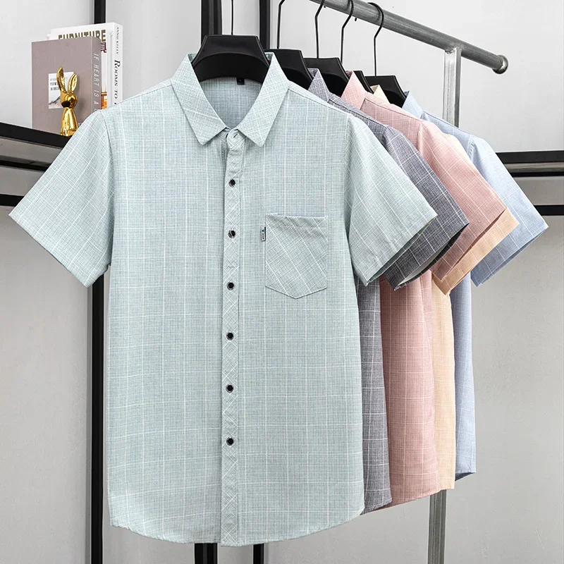 Mens Short Sleeve Plaid Pattern Polo Shirts Summer Golf Shirts Breathable Lightweight Casual Tops with Chest Pocket