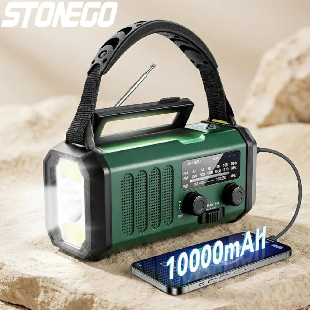 

Портативное зарядное устройство 10000 мАч с солнечной батареей, ручным приводом, AM/FM-радио, USB-C зарядкой, фонариком, SOS-сигналом для выживания на природе