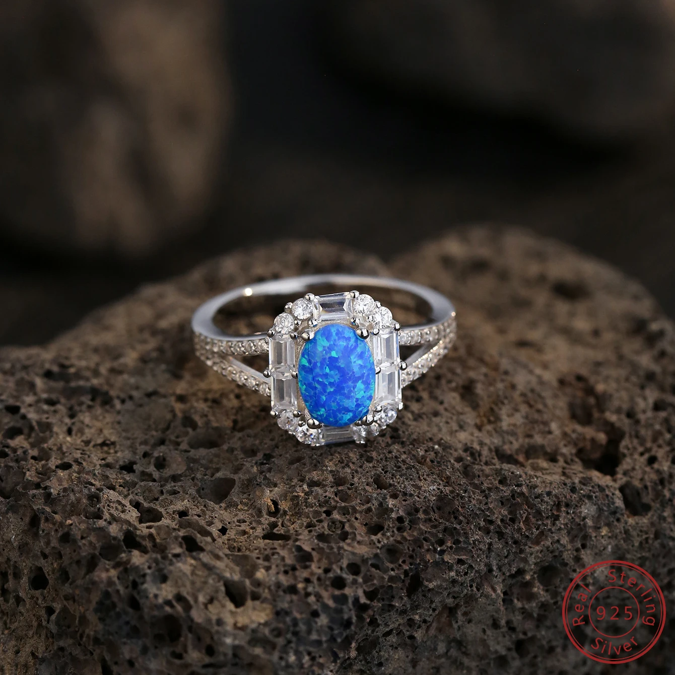 925 Sterling Silver Women's Ring with White Dazzling Blue opal and Zircon Fresh Elegant Style for Engagement or Couples Dating