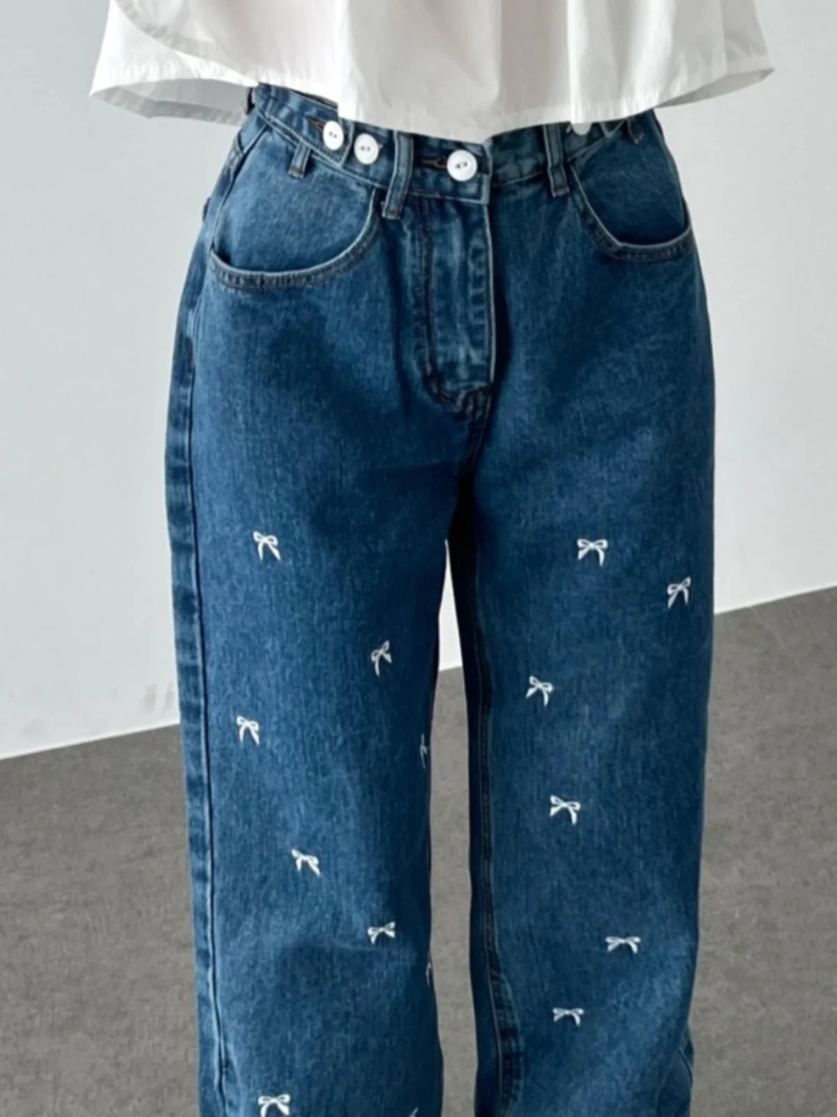 Celana Jeans Panjang Longgar Pinggang Tinggi Sle Korea Celana Kasual Bordir Pita Simpul Pengurang Usia Faion Wanita