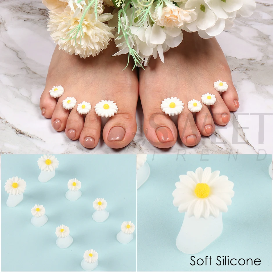 8pcs/Pack Flowers Soft Silicone Toe Separator Rhinestone Finger Divider Model Nails Art Manicure Pedicure Foot Care Tools LYS13