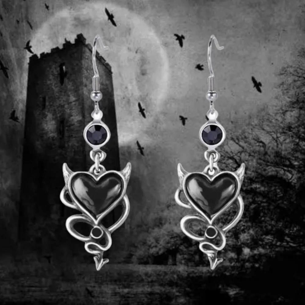 Gothic Punk Red Black Drip Glaze Devil's Heart Flower Dangle Earrings for Women Halloween Party Charm Jewelry Accessories Gifts
