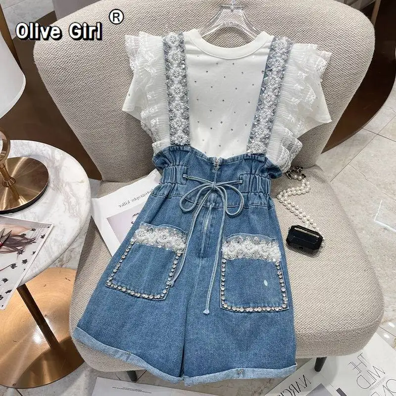 

Комплект Olivegirl: летние женские джинсовые шорты 2026, топ с стразами, футболка, джинсовый комбинезон с рюшами и бисером во французском стиле, класса люкс