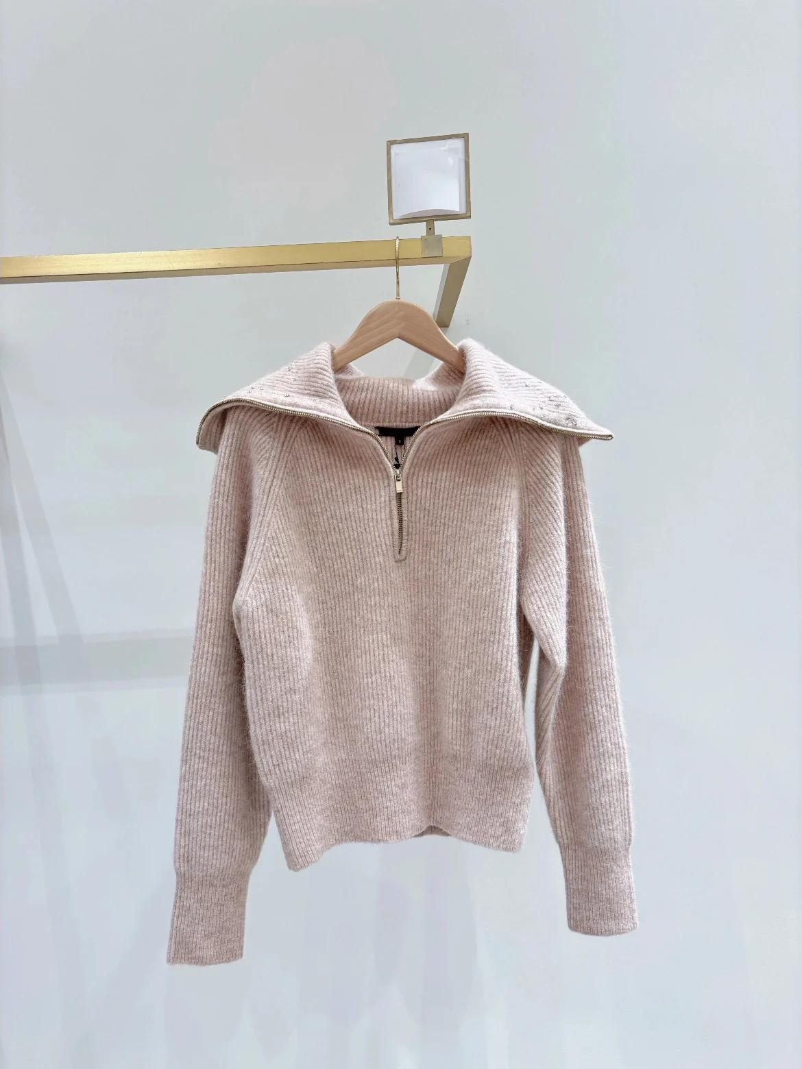 

Женский вязаный свитер Heidd M Home 2025 осень-зима с бриллиантовой отделкой, молнией и воротником цвета индиго, стандартный крой, длинный рукав