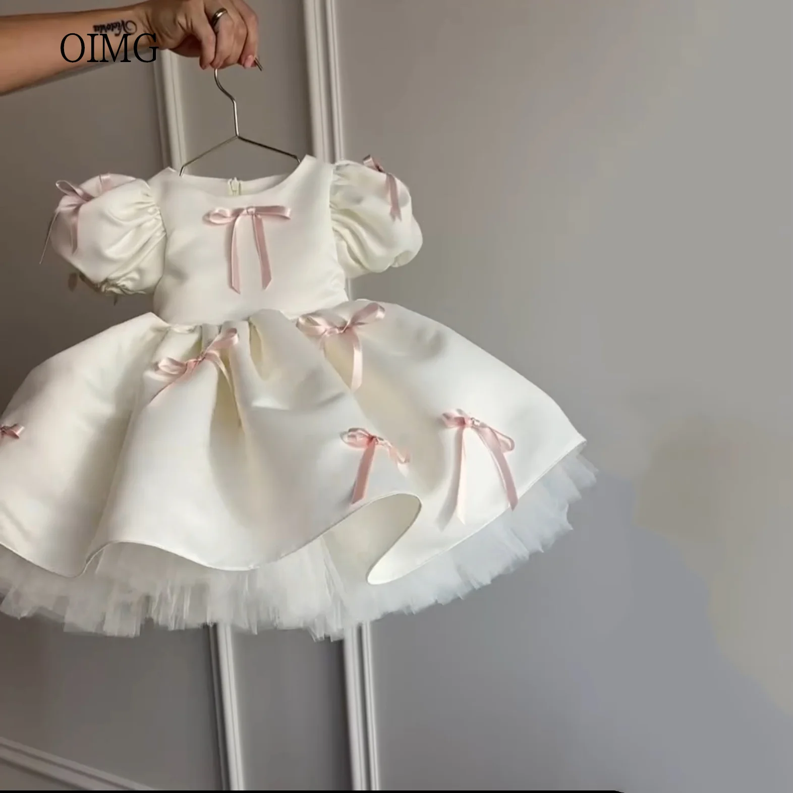 OIMG Ivory O Neck Bow A Line Flower Girl Dresses Puff Sleeves Wedding Party Dress Knee Length Birthday Dress Customized
