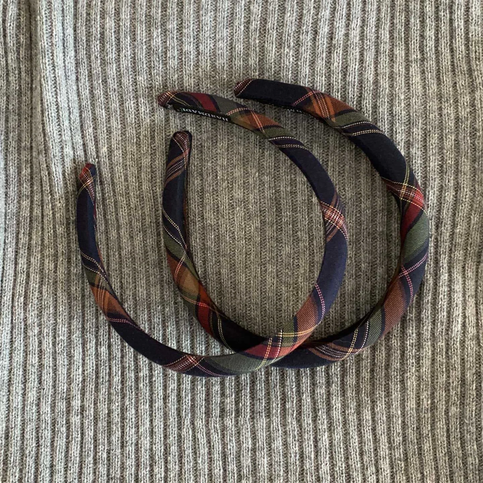 1 Stück klassisches khakifarbenes kariertes Stirnband, Retro-Haarreifen im britischen Stil, hochwertige Haarspange für Haarstyling, Schwamm-Haar-Accessoire – Detail 2