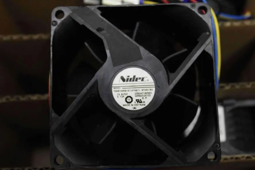 Nidec T80E14MS1A7-57A611 DC 13.6V 0.13A 80x80x38mm 4-Wire Server Cooling Fan