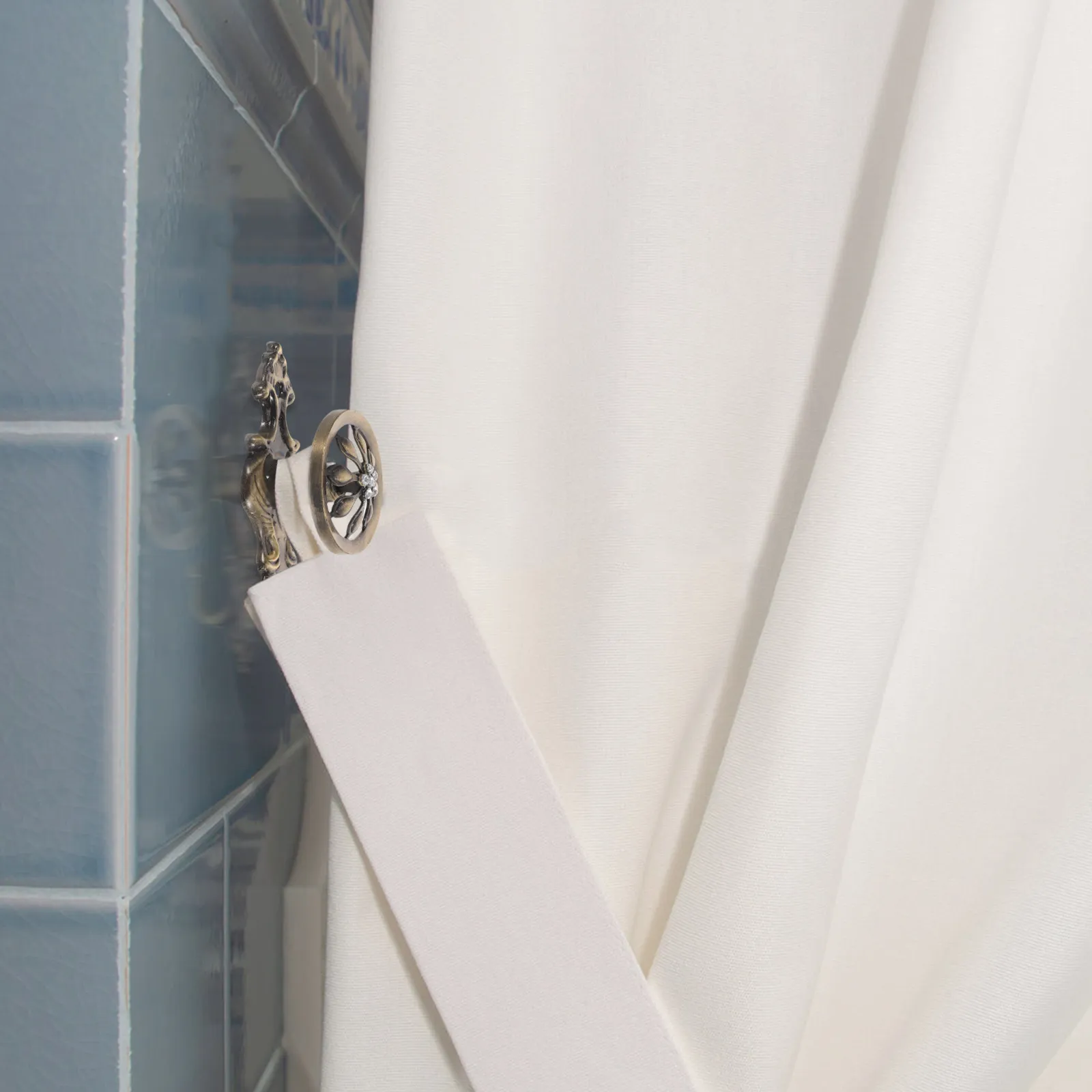 1Pair Window Curtain Hooks Vintage Sunflower Pattern Zinc Alloy Curtain Tiebacks Hook Heavy Duty Wall Mounted Drapery Holder