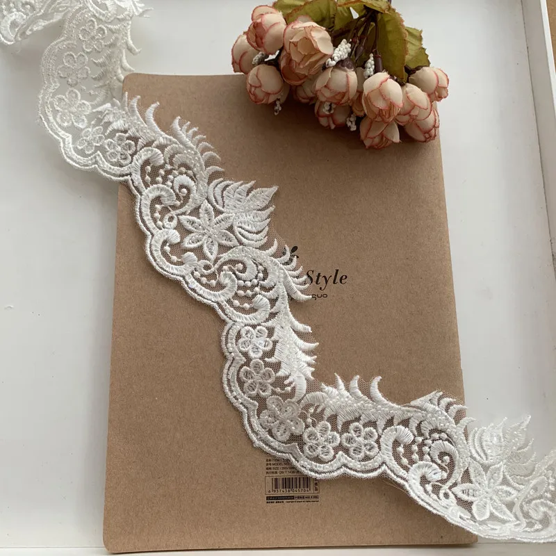 Customized Luxurious Unique Continental Pattern Embroidered Beaded Dress Lace Trim With Sequins for wedding dress Accessories