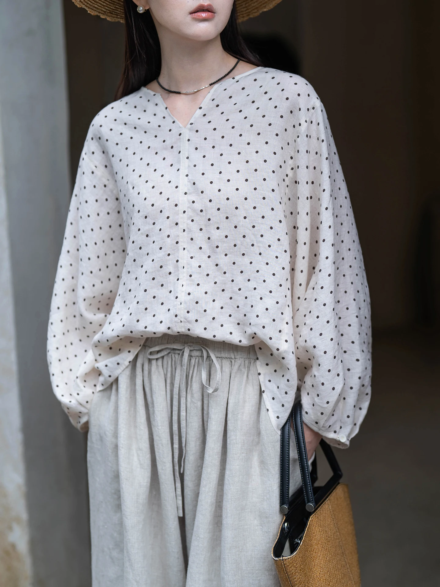 

Loose Fit Han Han Linen Polka Dot Print Artistic Spring irt Original Design V Ne Long Sve Women's Premium Quali Blouse