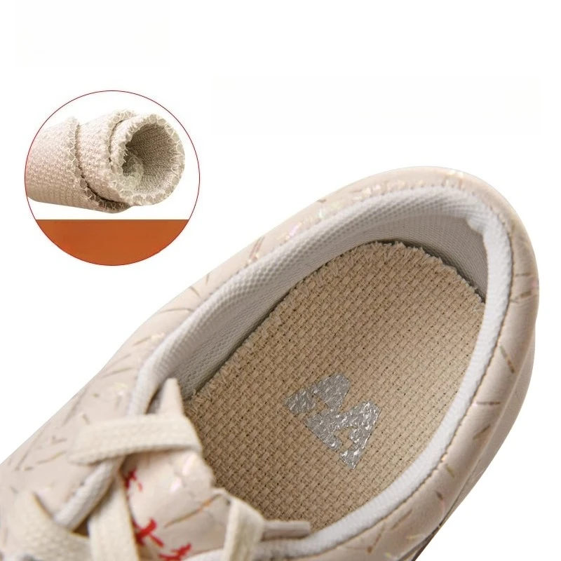 أحذية تاي تشي فنون الدفاع عن النفس أحذية لينة جلد الغنم خفيفة الوزن غير قابلة للانزلاق أحذية الووشو مريحة أحذية Taiji للرجال والنساء