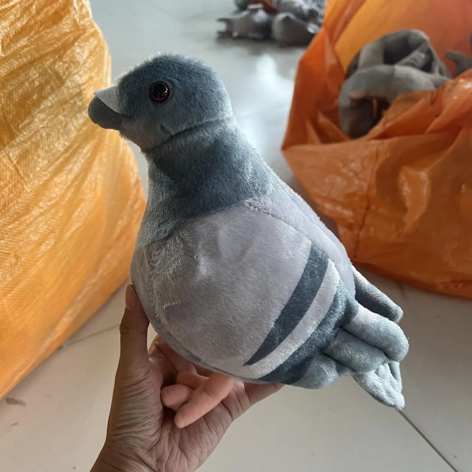 Pluszowa poduszka w kształcie gołębia, dekoracja pokoju, zabawka gołąbka z kreskówki, pluszowa lalka ptak dla chłopców, dziewczynek, dzieci, kolekcjonerów, na Boże Narodzenie, urodziny.