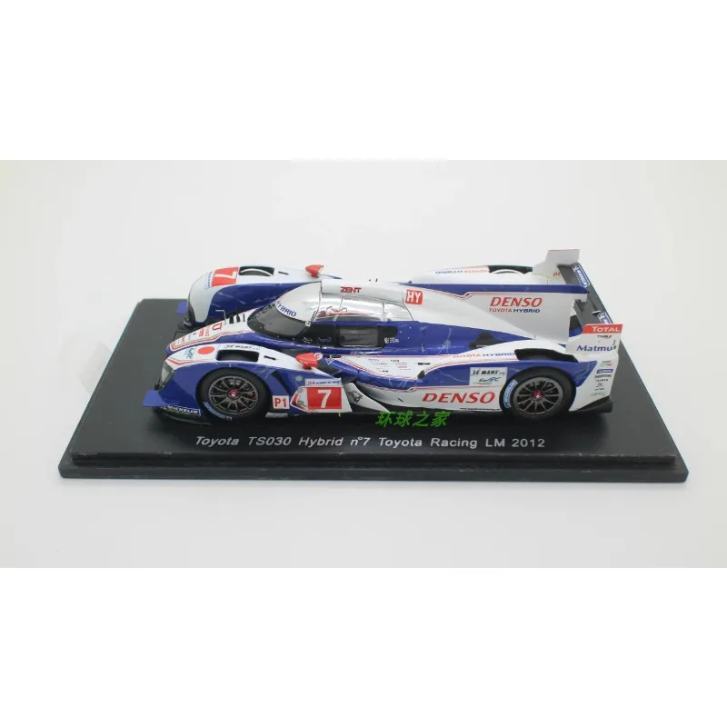 SPARK 1/43 TOYOTA TS030 HYBIRD NO.7 LM 2012 Alloy car model, children\'s collection of decorative toys, holiday gifts for friends