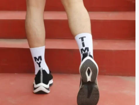 2025 New Running Shoes Men's Women's Soft Bottom Jogging Shoes Couples Size 36-45 Unisex Lightweight Socks Sneakers