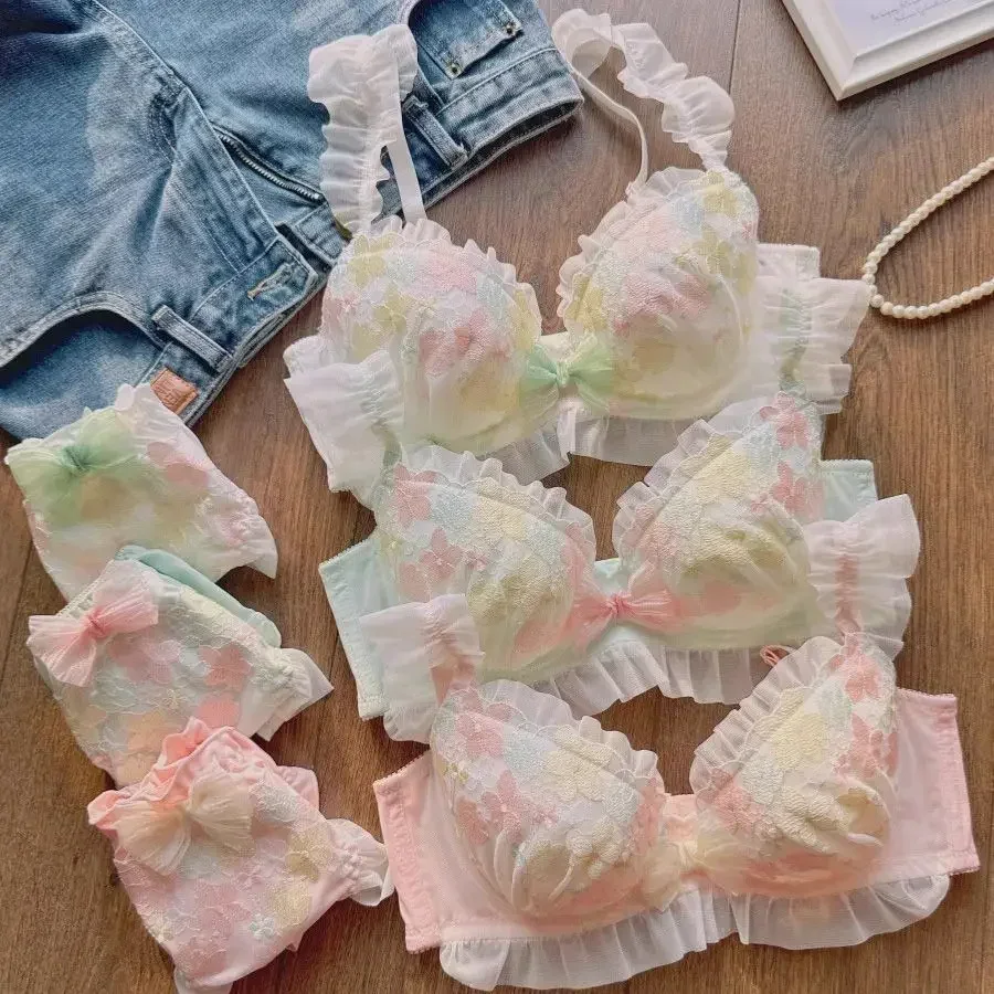The Prune Lace Bra