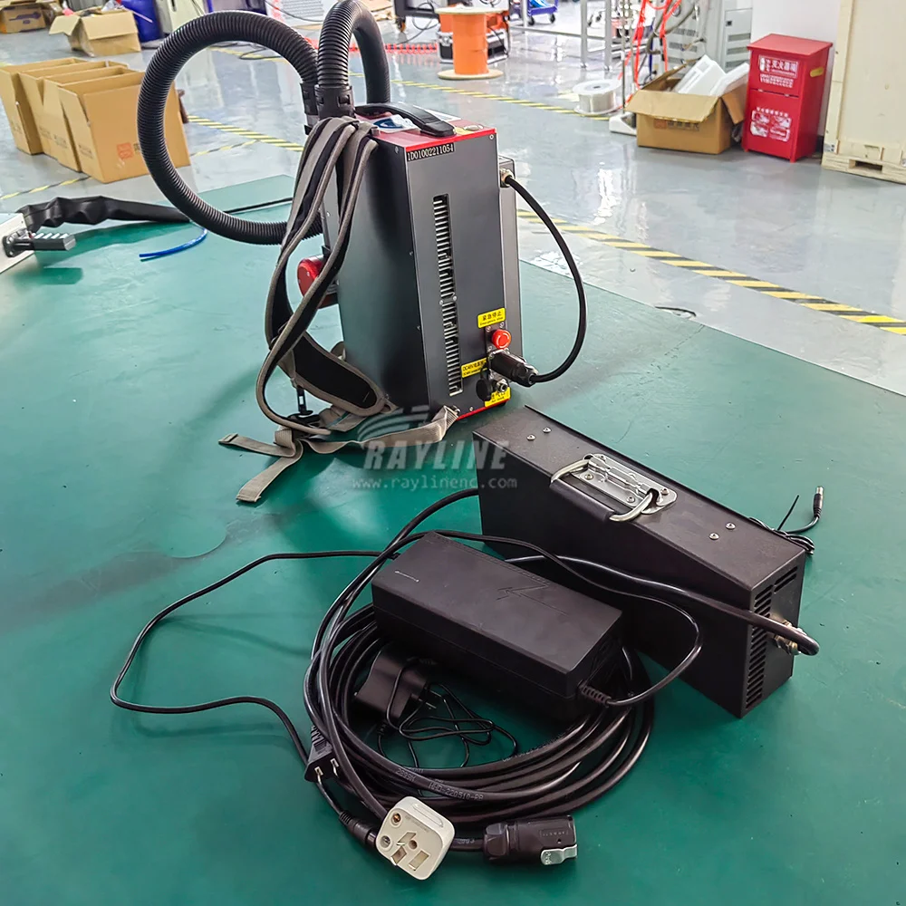 50w 100w 150w 200w Laser Cleaning Machine Rust Removal Machine Fiber Optic Portable Laser Cleaning Machine Pulse Laser Cleaner