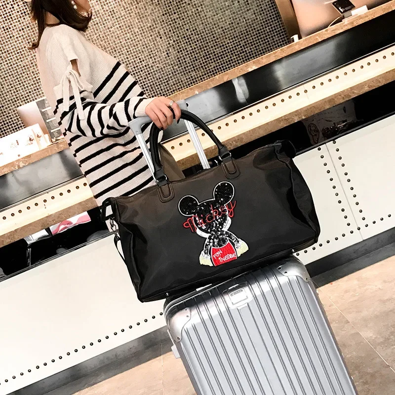 Disney New Mickey Fitness Travel Bag Women\'s Fashion Shoulder Bag Cartoon Business Trip Luggage Bag Lightweight Handbag