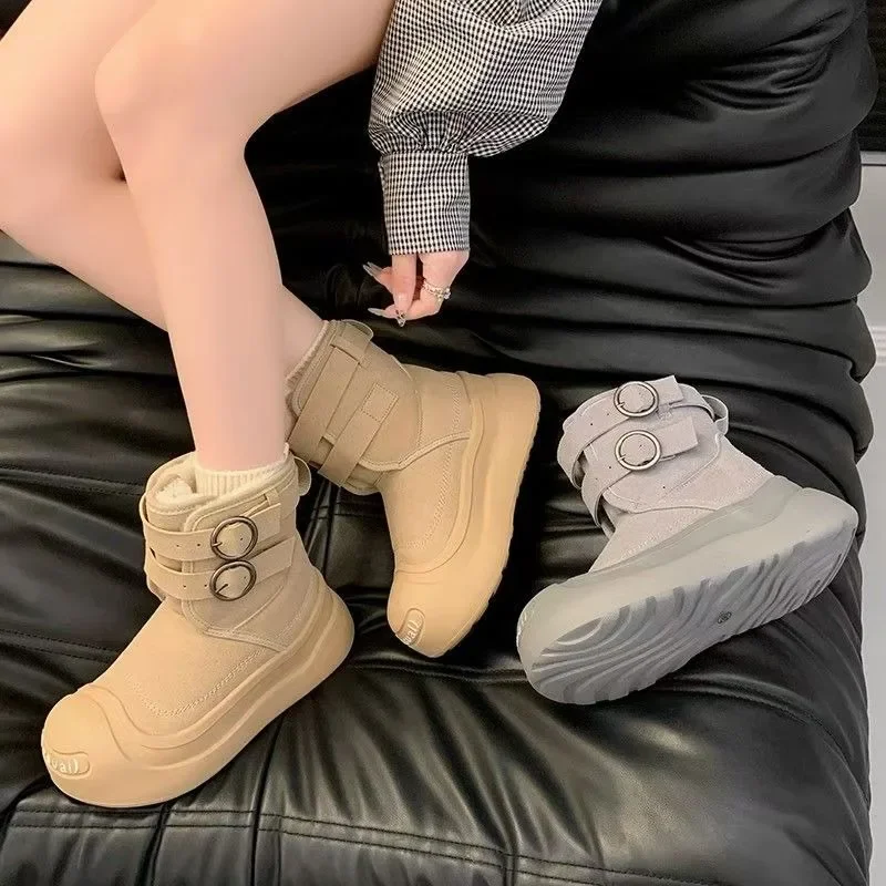 

Модные молодежные женские туфли на осень и зиму 2025 года, теплые двубортные короткие хлопковые туфли на толстой подошве с мехом и зимними ботинками