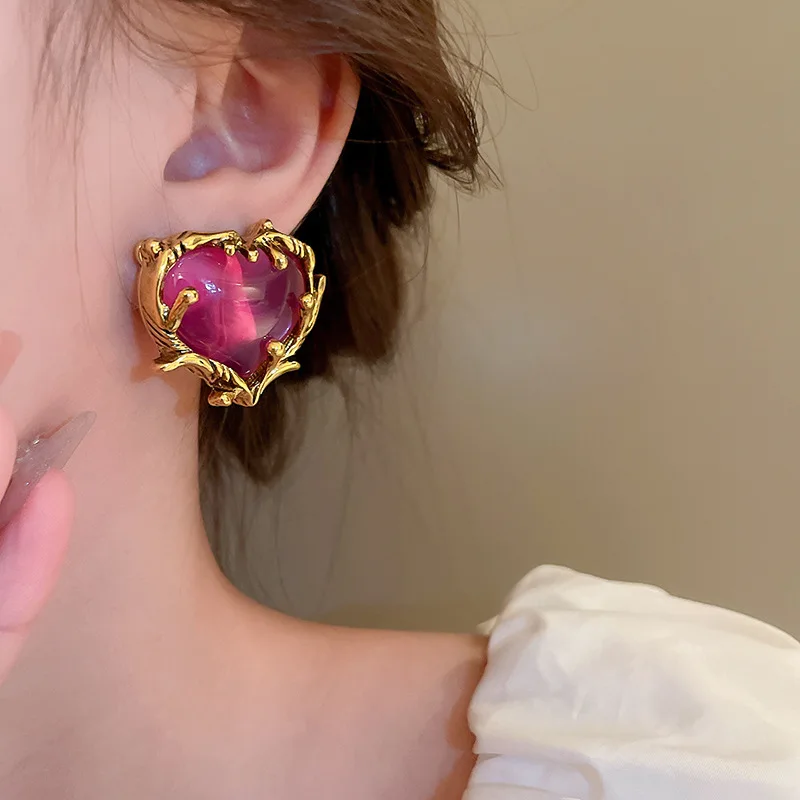 Large Glass Heart Clip Earrings For Women Fuchsia Vintage Flower Heavy Metal Design Jewelry Fashion New Styles Accessories C1380