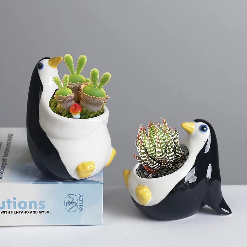 Creative Animal Penguin Ceramic Plant Pots Garden Decoration Cute Cartoon Animal Penguin Planters Plant Pots Desktop Decoration