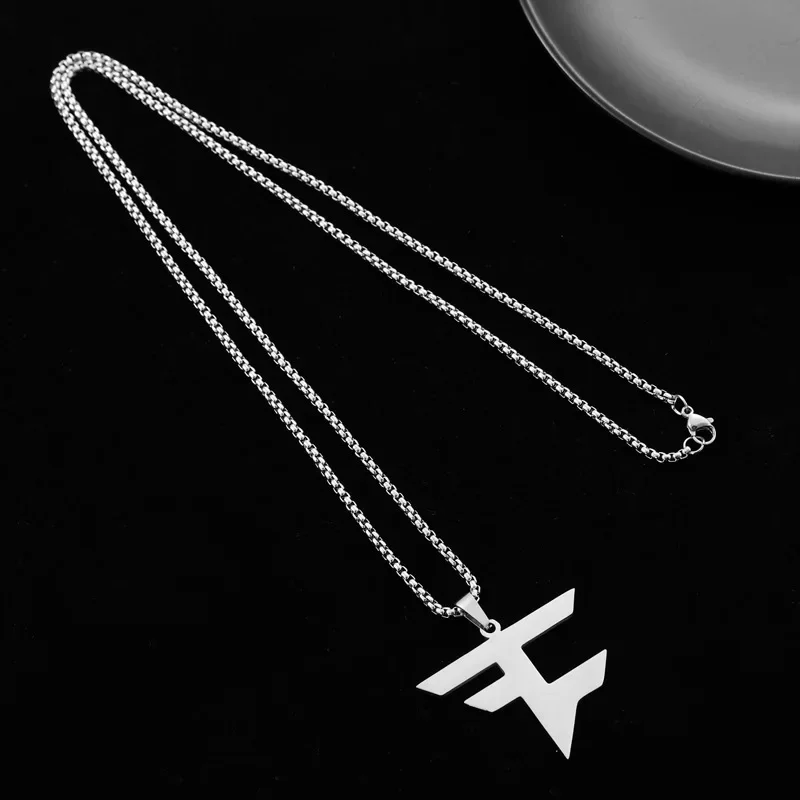 FAZE Necklace Csgo Rain God Rainropztwistizz Same Style Titanium Steel Necklace Jewelry Autumn and Winter Handsome Sweater Chain