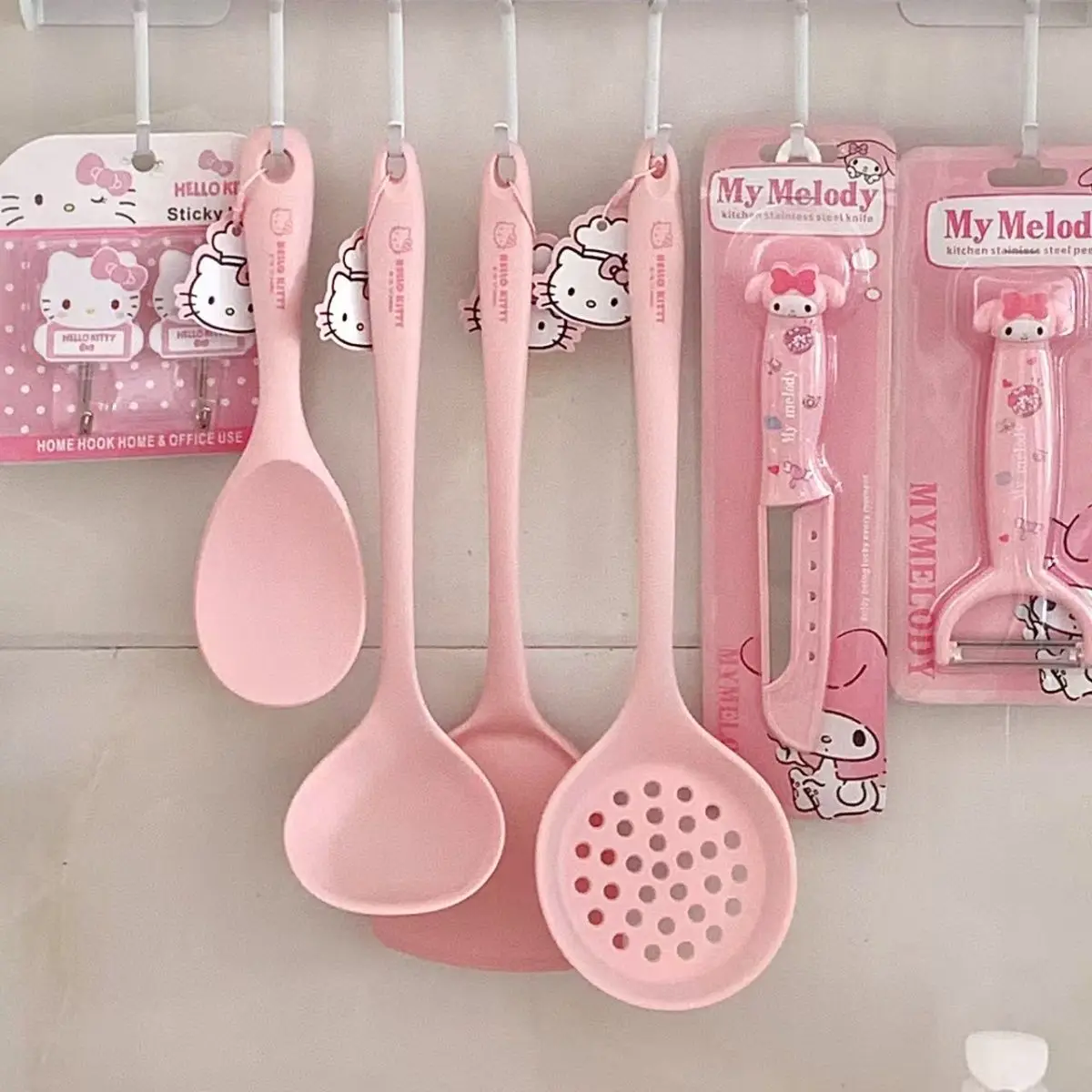 Sanrio Kitty силиконовая лопата с антипригарным покрытием, пищевая ложка, устойчивая к высоким температурам бытовая лопатка, дуршлаг, жареная ложка