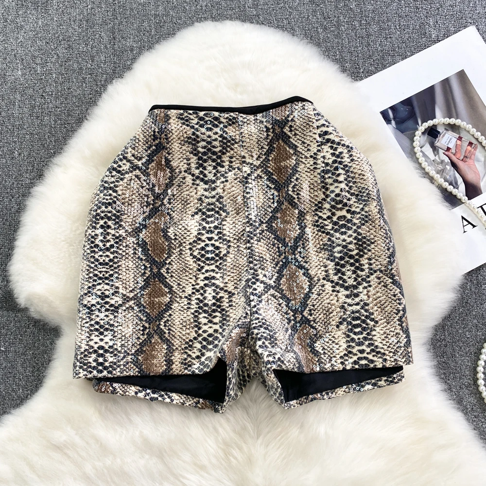 Korean Fashion Sequins Leopard Print Wide Leg Shorts for Women 2023 Fall Winter Leisure High Waisted Shorts Female Booty Shorts