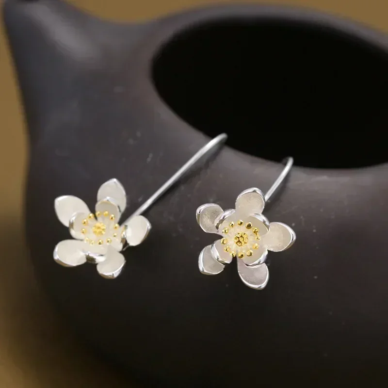 New Creative Flowers Long Earrings for Women Ethnic Style Fashion Lotus Temperament Ear Hooks Wedding Jewelry Accessories