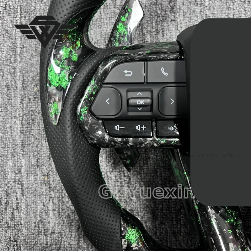 High Quality Sport Style Green Foil Forged Carbon Steering Wheel Suitable for Toyota Land Cruiser LC300 LC79 LC70 LC76 LC200