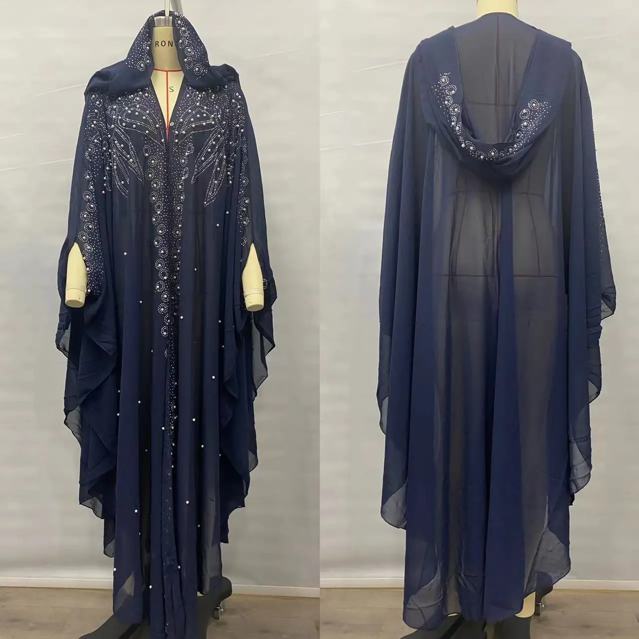 Middle East and Africa Hot Diamond Bead Long Dresses Robe Muslim Shawl Hooded Cloak Dress Bat Sleeve Women's Dress