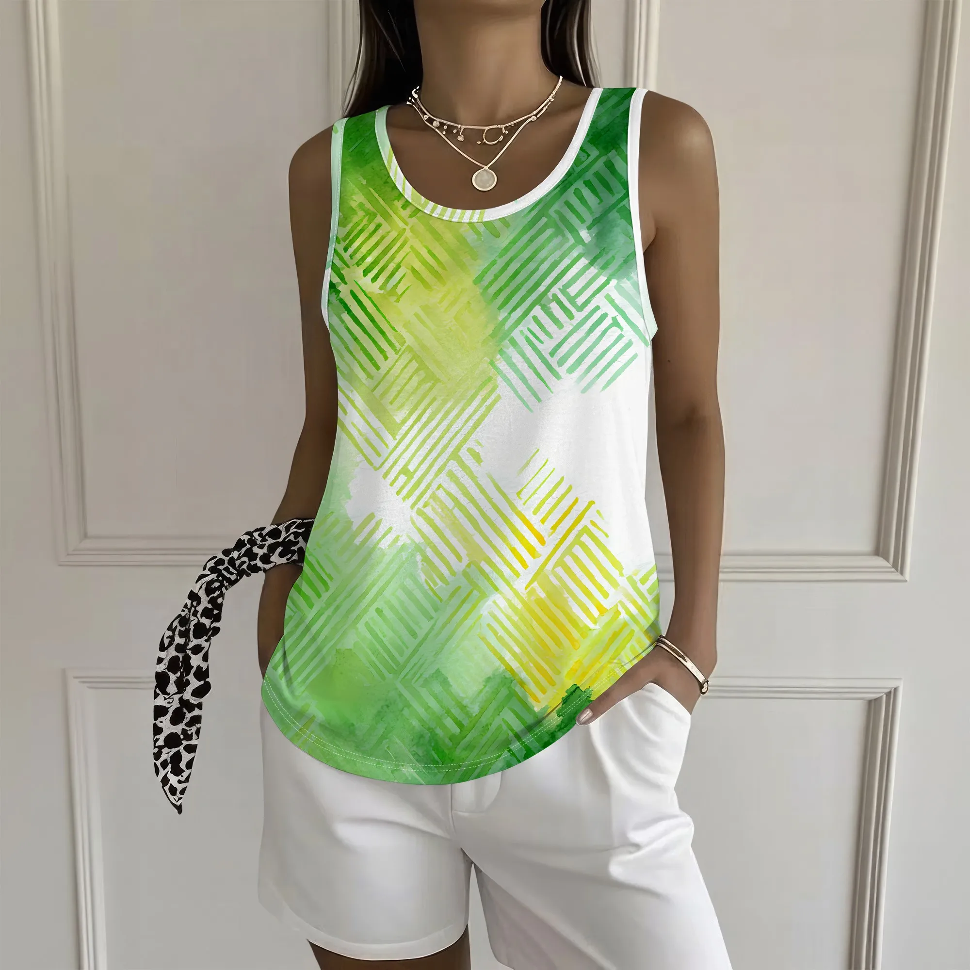 Green Geometric Print Tank Top, Abstract Grid Pattern Sleeveless Shirt, Casual Summer Blouse for Women, S-2XL