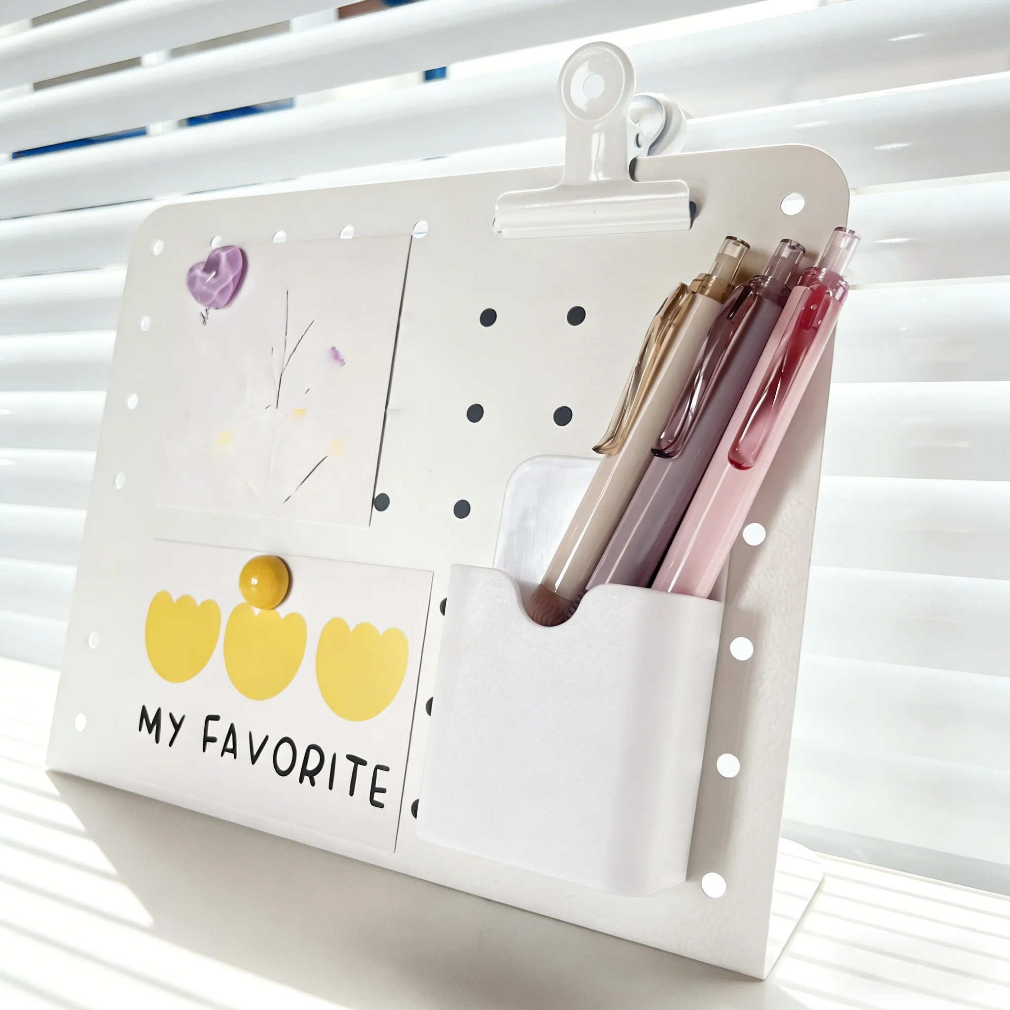Multiple Holes Metal Earring Organizer L-Shaped Display Stand Jewelry Showcase Earring Organizer Office Storage Rack for Retail