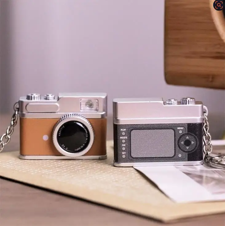 Novo mini câmera dslr chaveiro carro lanterna led cor melhor presente de festa chaveiros atacado