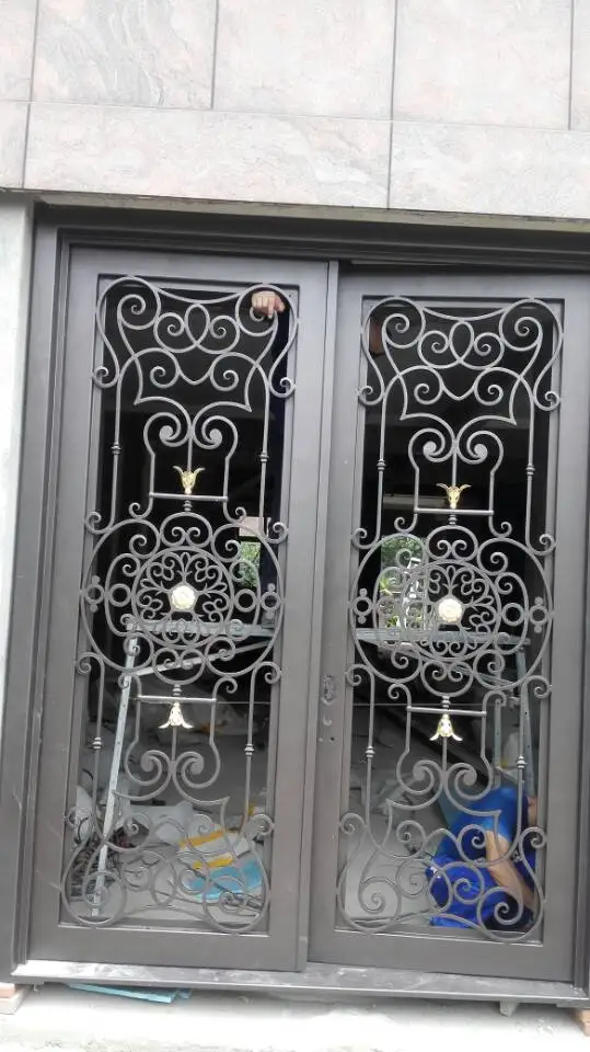 China Luxury Wrought Iron Doors Heavy Duty Security Front Door With Flyscreen
