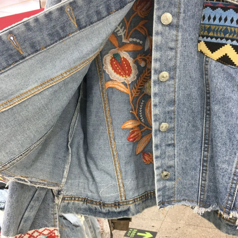 Luxury Brand Women New Retro Floral Embroidery Sequins Beading Fringe Loose Autumn Denim Jacket Coat Streetwear Long-sleeved Top