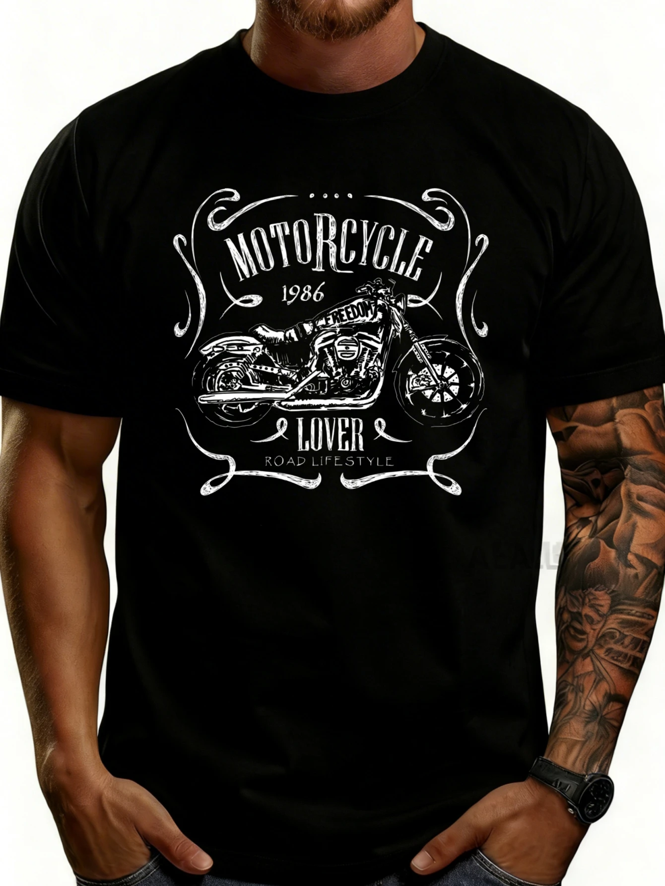 Classic Knight-Style Men's T-Shirt with Motorcycle Enthusiast Lifestyle Graphic Print, Summer Casual Wear, Suitable for Motorcycle Enthusiasts and a Great Gift Option