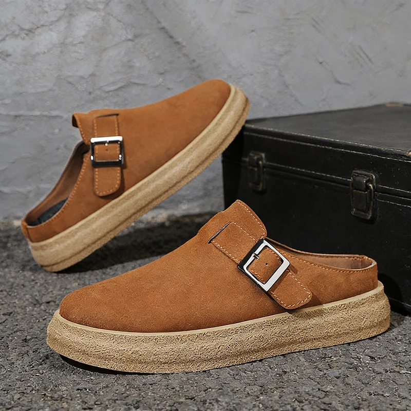 

Men's Mules slip on Casual Shoes Summer new Breathable Lightweight Soft-sole Outdoor Walking Shoes Fashion Youth semi slippers