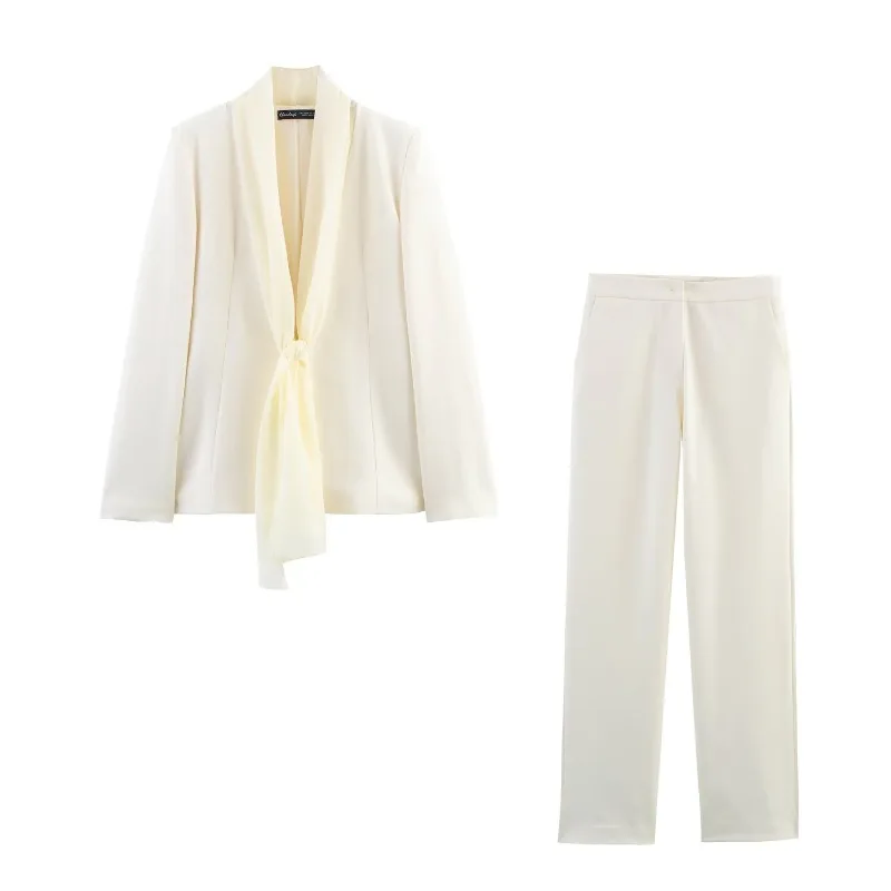 

TRAFZR Chic Two Piece Suits Women Fashion Event Outfits Oversized Lapel White Suit Set Spring Daily Commute Formal Attire
