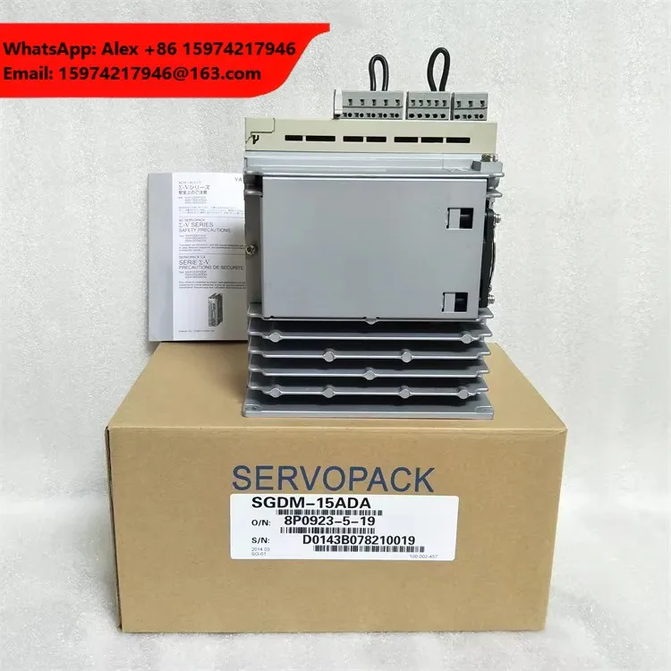 New Condition Servo Motor SGDM-15ADA Servo Drive AC Electric Type