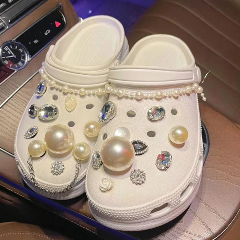 

Pearl Diamond Shoe Charm DIY Shoe Decorations Button Accessories for Bogg Bag Slides Sandals Clogs Kids Gifts