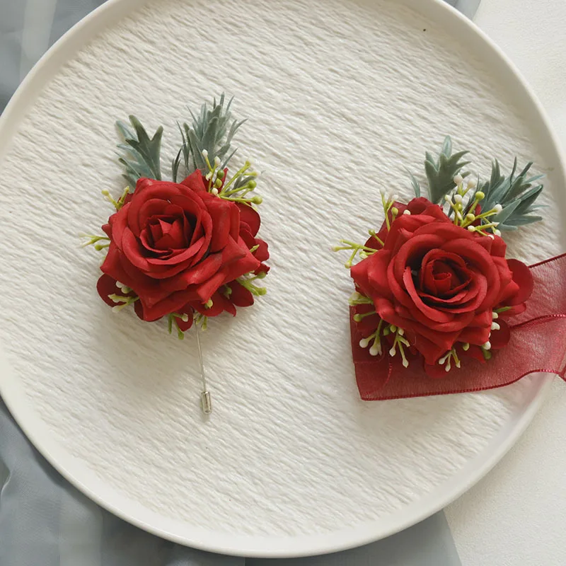 Boutonniere และ Corsage ข้อมืองานแต่งงานดอกไม้ป่าจําลอง Rose เจ้าสาวเจ้าบ่าวเพื่อนเจ้าสาว Man Supplies สีแดง