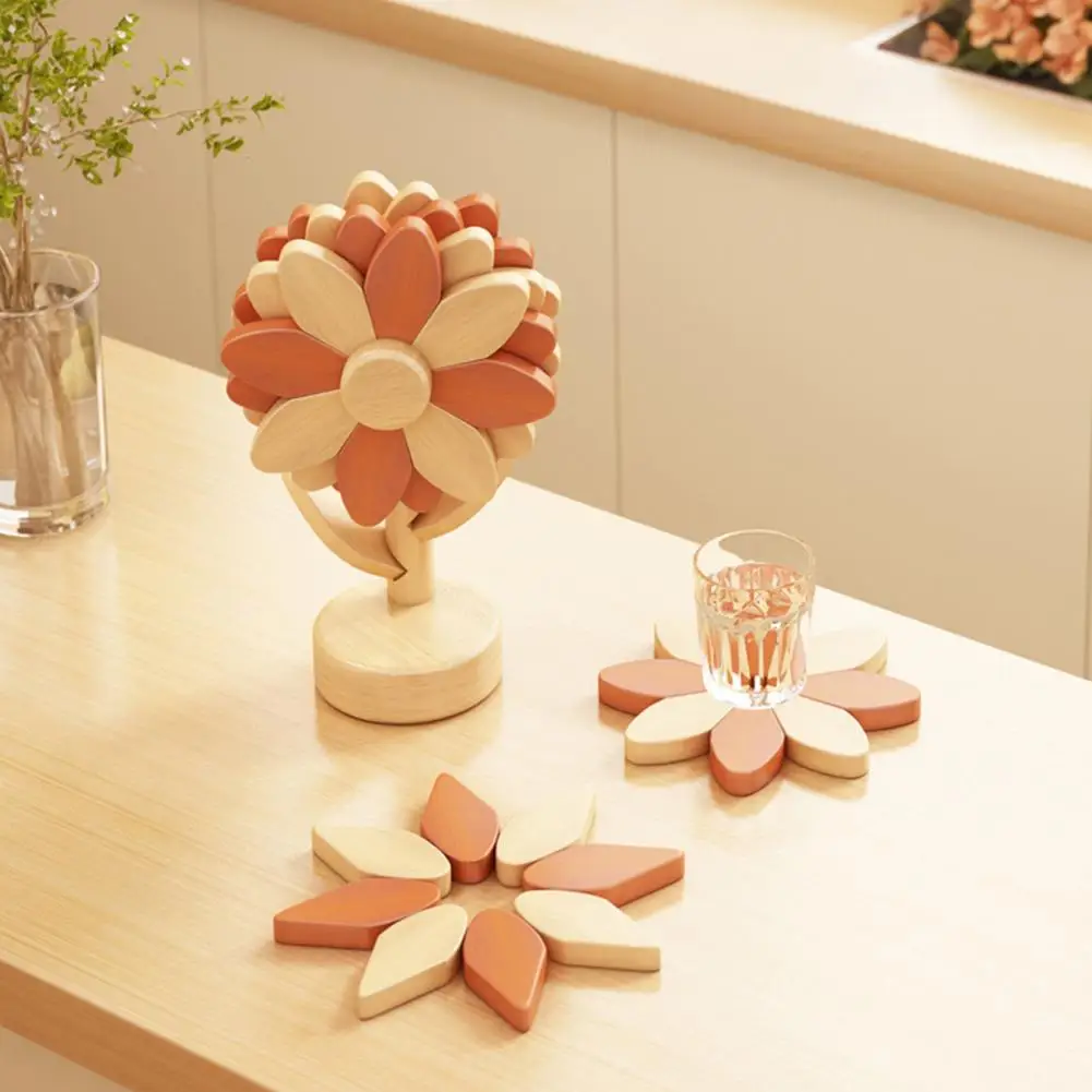 

Wood Coaster Set Wooden Sunflower Coaster Set Heat-resistant Hot Dish Trivet Decorative Kitchen Table Protector for Pots Bowls