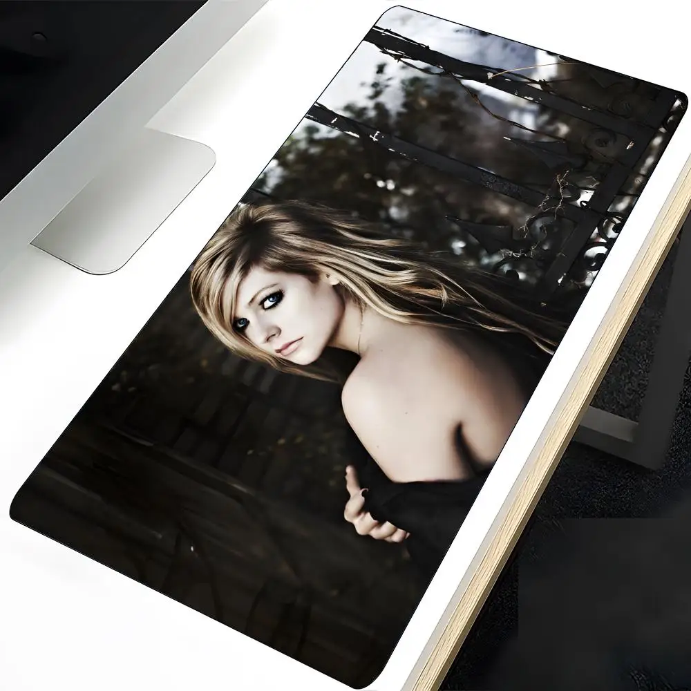 Anime A-Avril L-Lav…