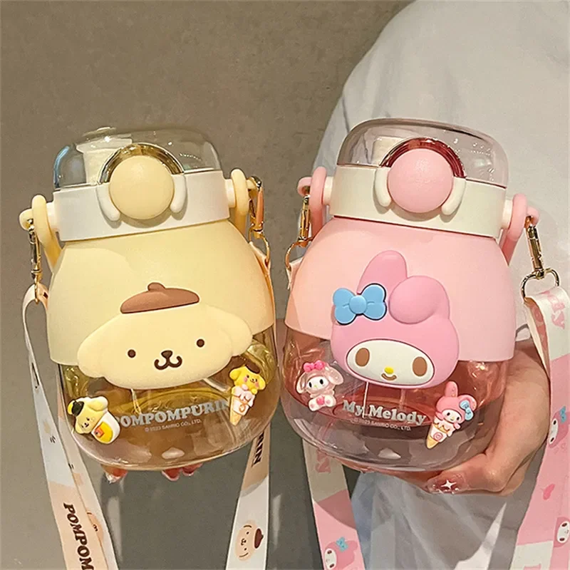 1050ml Water Bottle Kuromi Hello Kitty Pachacco Cinnamoroll Pompompurin Sanrio Cartoon Student Portable Plastic Summer Drink Cup