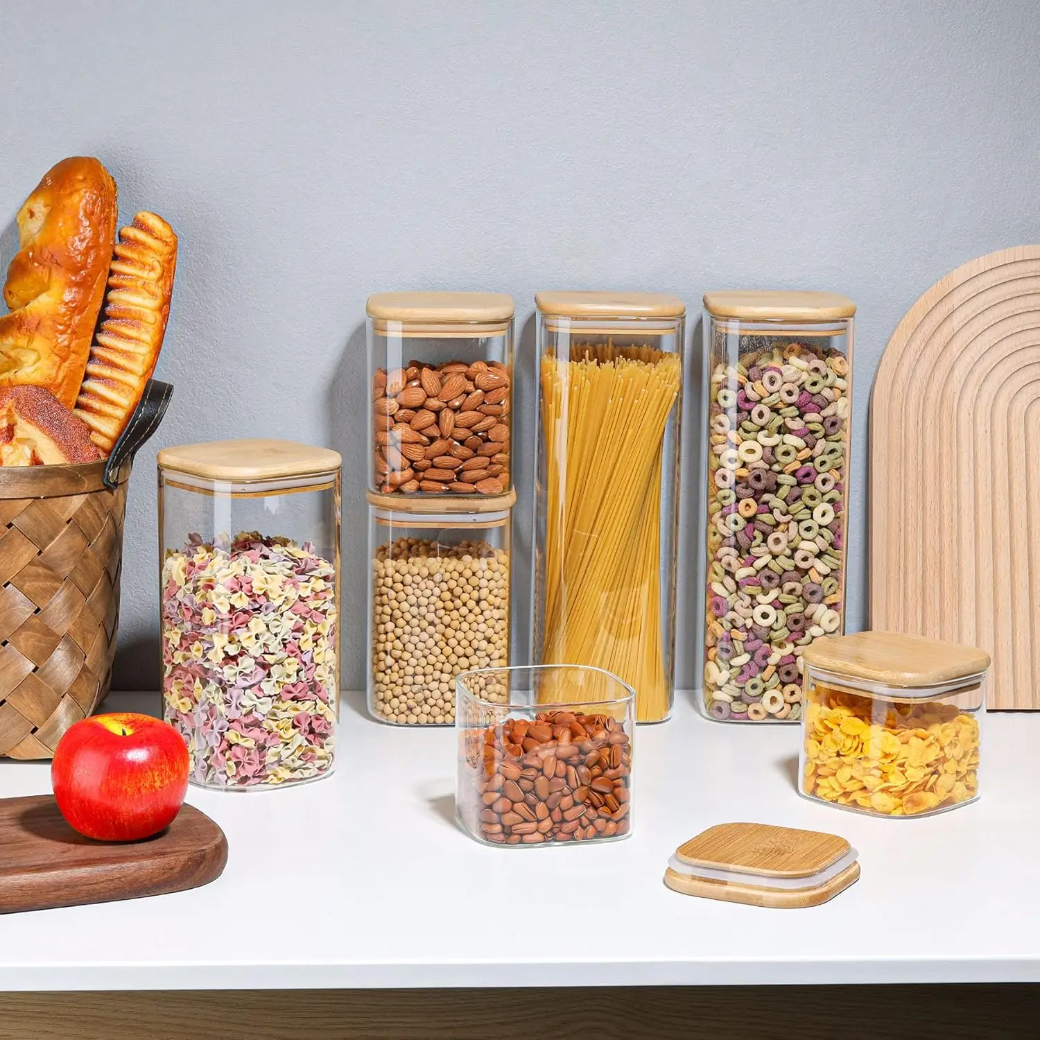   2/4/6/8Pcs Square Glass Sealed Jars, Kitchen Organizers, Storage Containers with Bamboo Lids, Glass Jars, Multi-Capacity Combination Set, Coffee Storage Containers, Suitable for Kitchen Spices, Coffee, Grains, Candies, Cookies, Pasta, Home Kitchen Table Decoration, Stackable Storage, Suitable for Holiday and Wedding Gifts