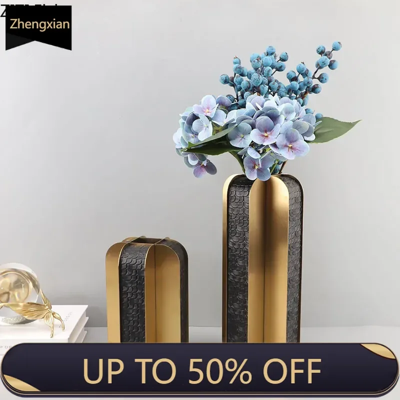 Golden Geometry Vase Artificial Flower Decorative Flowers Pots Desk Decoration Leather Floral Vases Room Aesthetic Decor