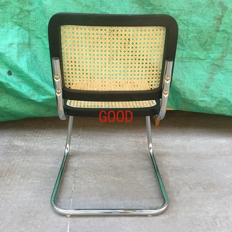 كرسي مكتب من الفولاذ المقاوم للصدأ من الروطان الشمالي