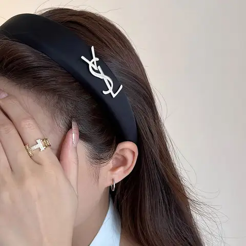 8 best sales Prada-kläder - №1